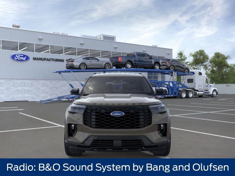 New 2026 Ford Explorer ST-Line w/ ST-Line Street Pack image 8
