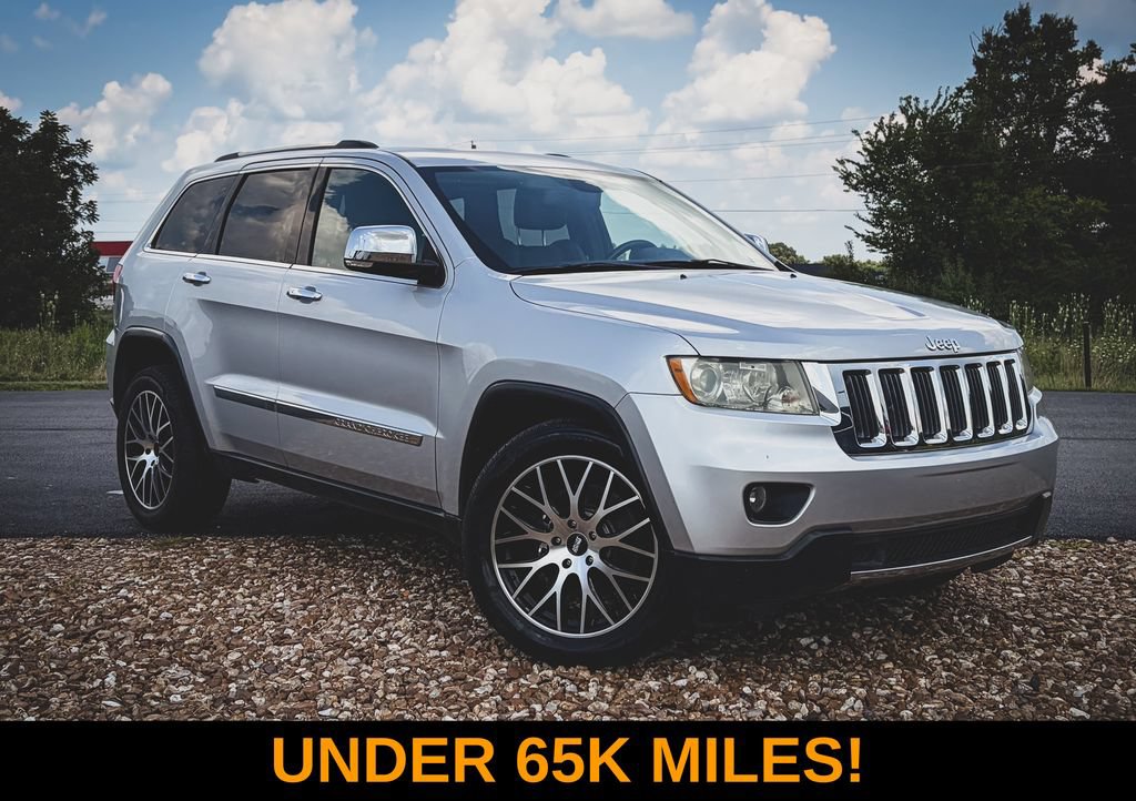 Used 2011 Jeep Grand Cherokee Limited w/ Luxury Group II AWD/4WD image 1