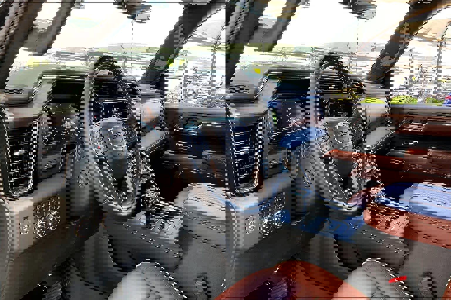 Used 2024 GMC Sierra 1500 Denali Ultimate image 18