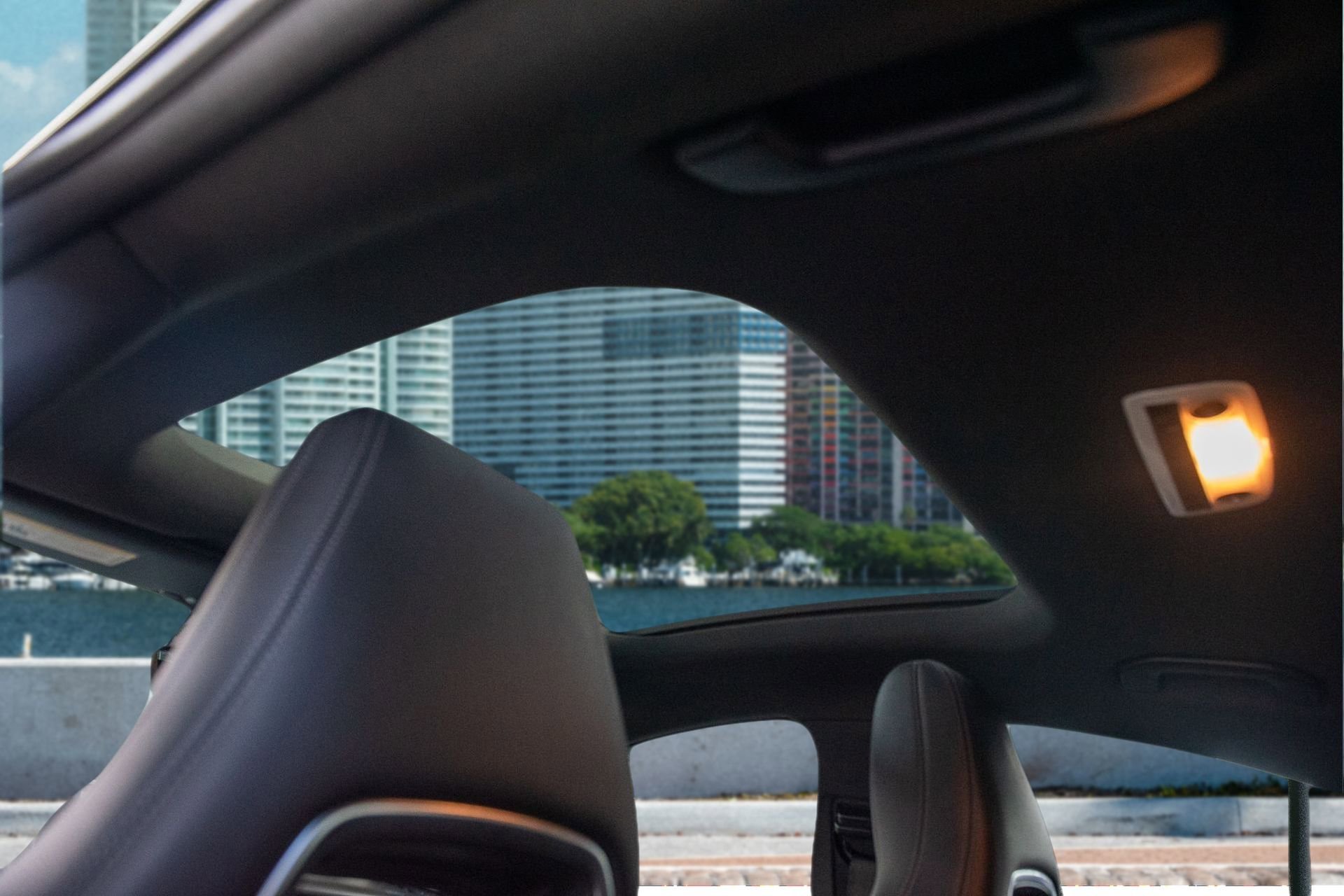 Used 2018 Mercedes-Benz CLA 250 4MATIC image 23