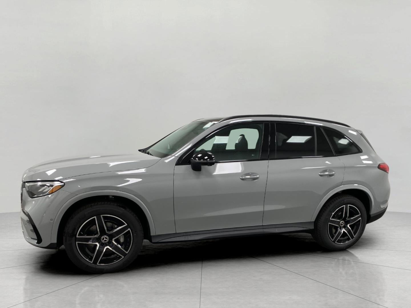 New 2026 Mercedes-Benz GLC 300 4MATIC image 9