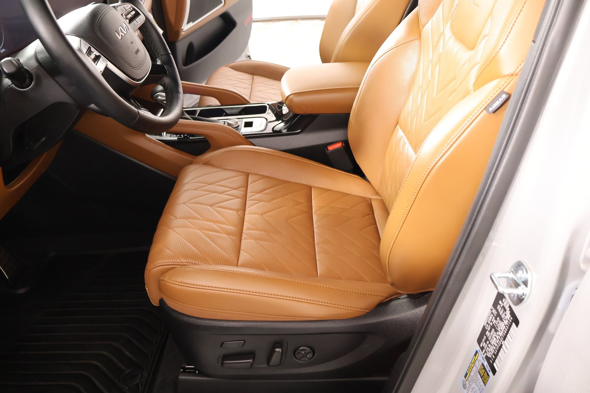 Used 2025 Kia Telluride SX Prestige X-Line image 12