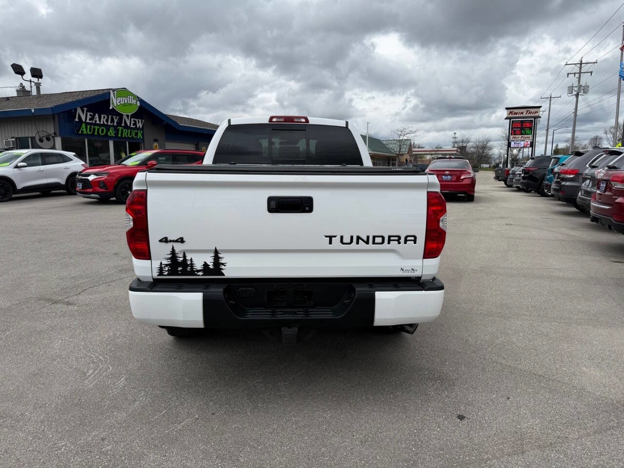 Used 2019 Toyota Tundra 4x4 Double Cab image 5