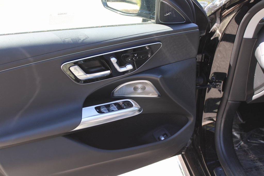 Certified 2025 Mercedes-Benz E 350 4MATIC Sedan image 17