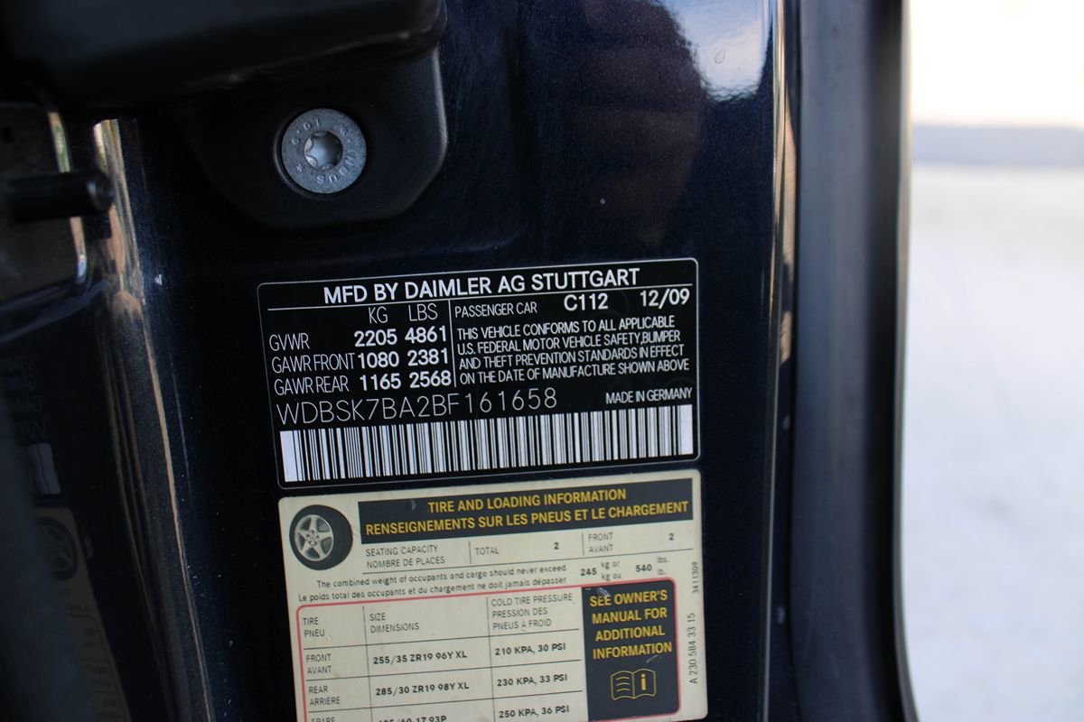 Used 2011 Mercedes-Benz SL 550 image 42
