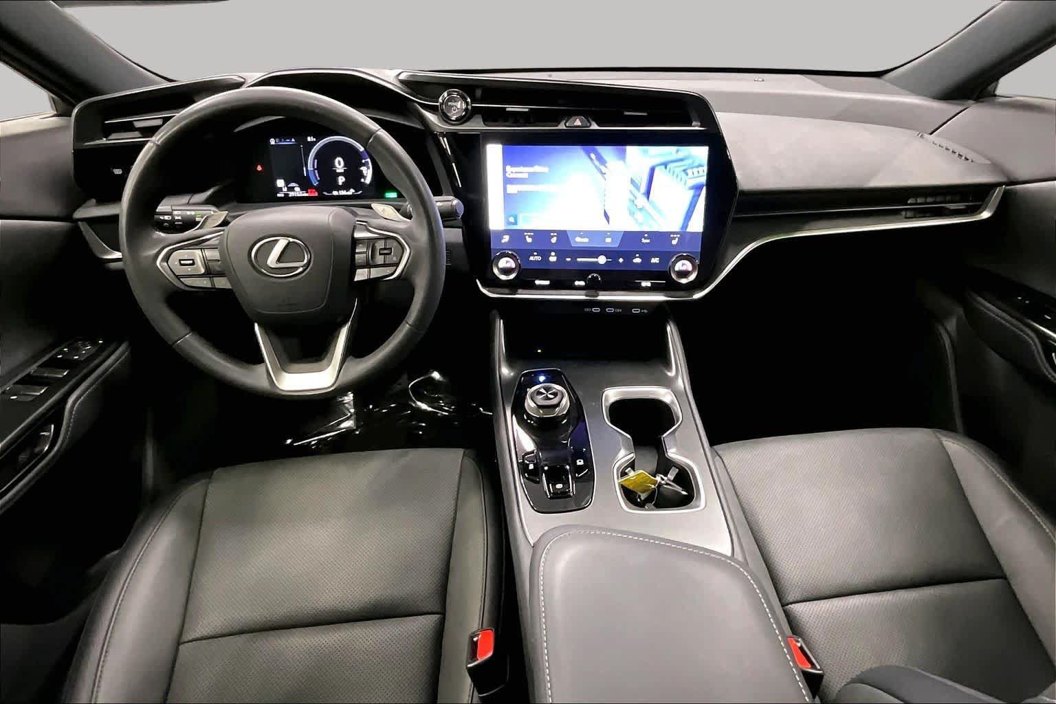 Used 2024 Lexus RZ 300e Premium FWD image 16