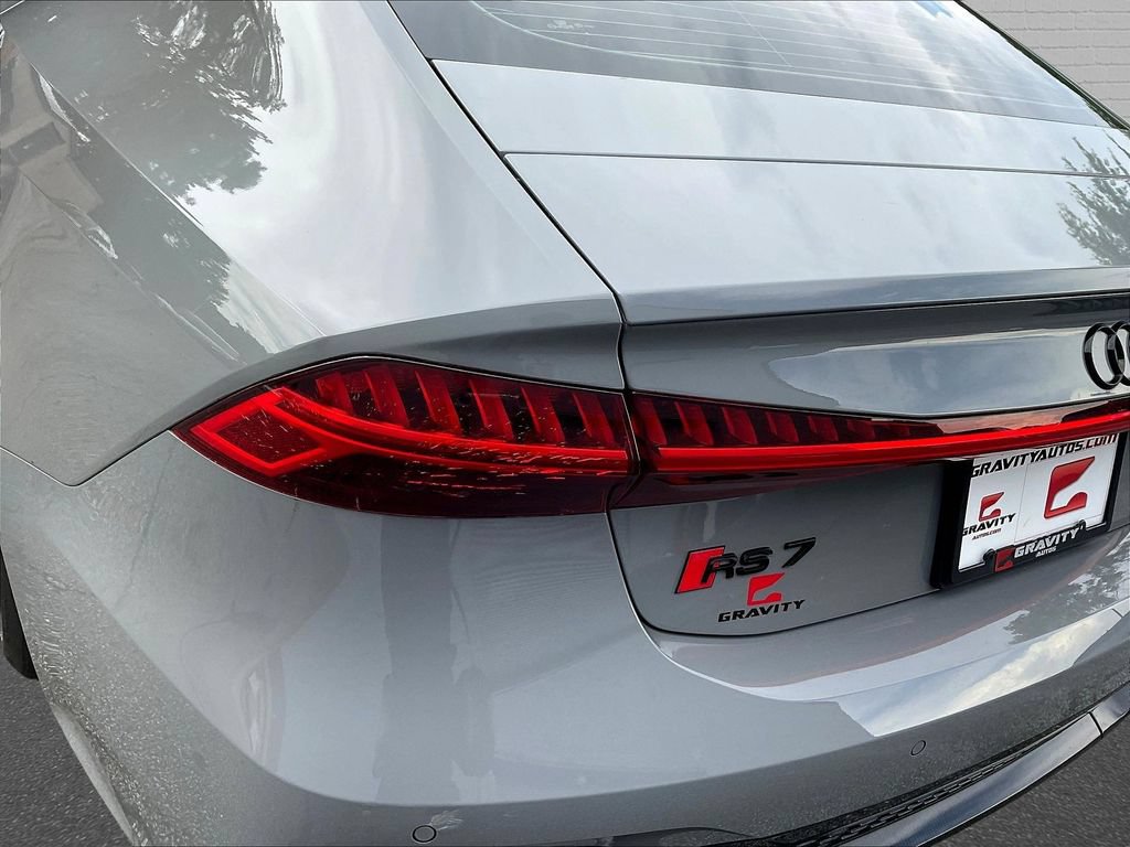 Used 2021 Audi RS 7 Sportback AWD/4WD image 21