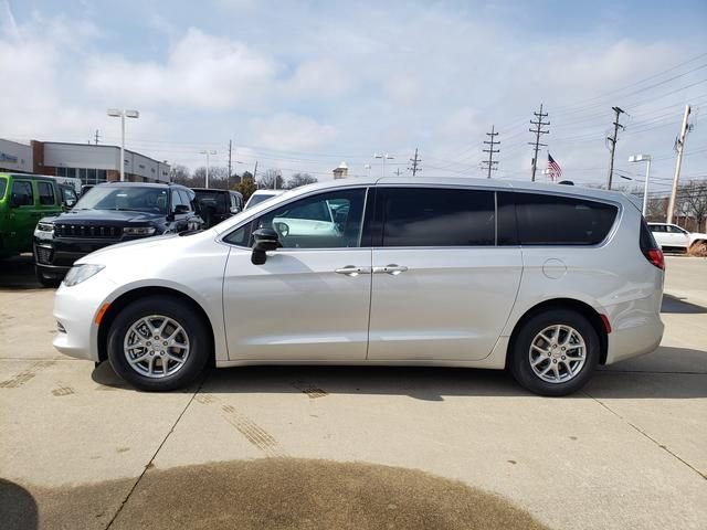 New 2026 Chrysler Voyager LX FWD image 3