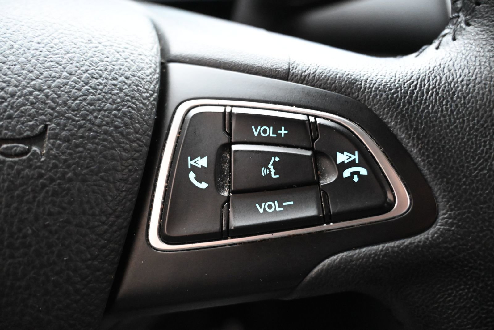 Used 2019 Ford EcoSport SE image 12