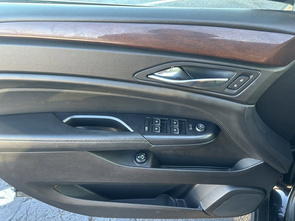 Used 2015 Cadillac SRX Premium image 4