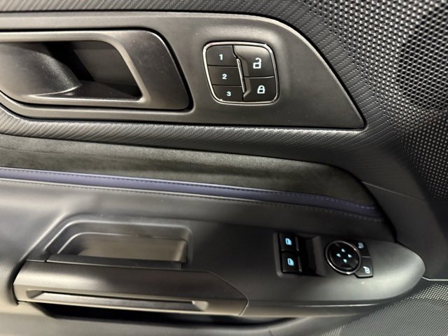 Used 2024 Ford Mustang Dark Horse image 8