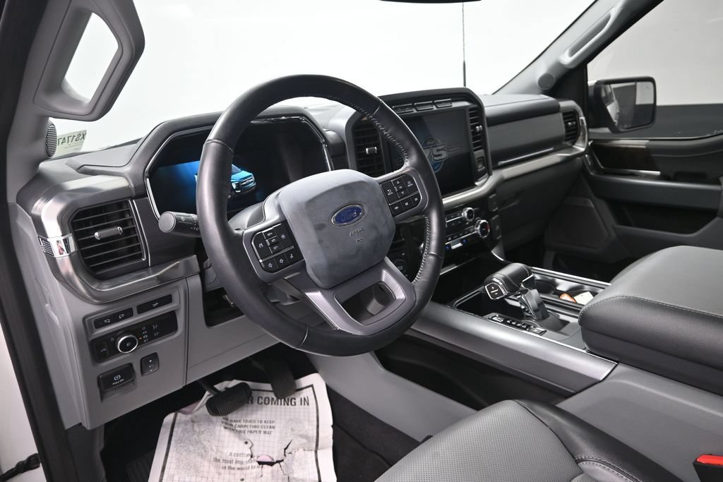 Used 2023 Ford F150 Lariat AWD/4WD image 13