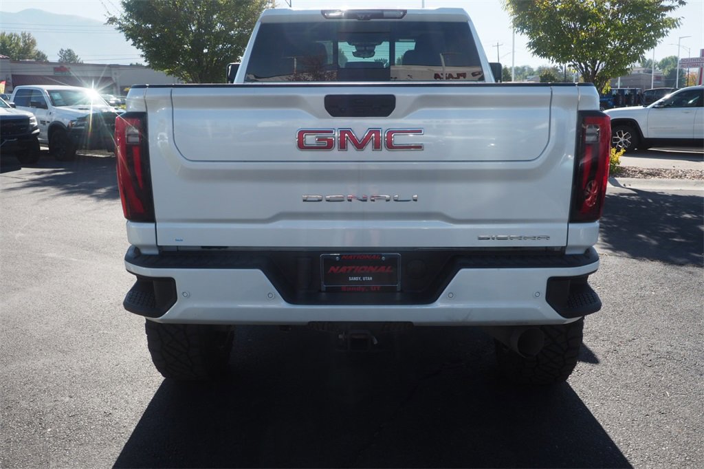 Used 2024 GMC Sierra 3500 Denali w/ Denali Reserve Package image 5