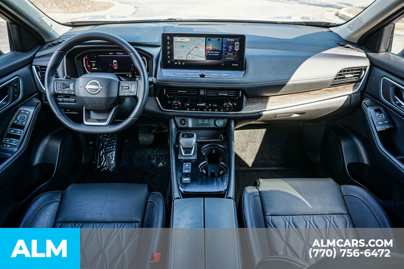 Used 2025 Nissan Rogue Platinum FWD image 32