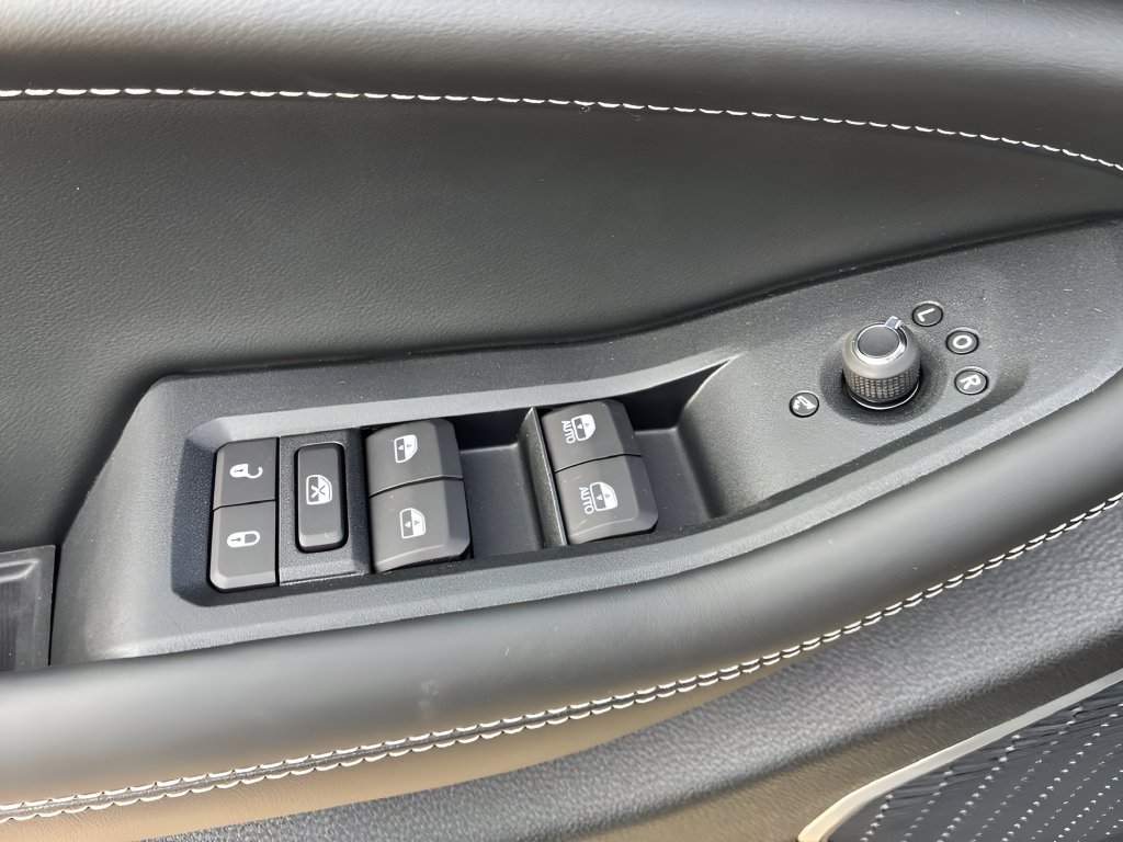 New 2027 Jeep Grand Cherokee Limited AWD/4WD image 26