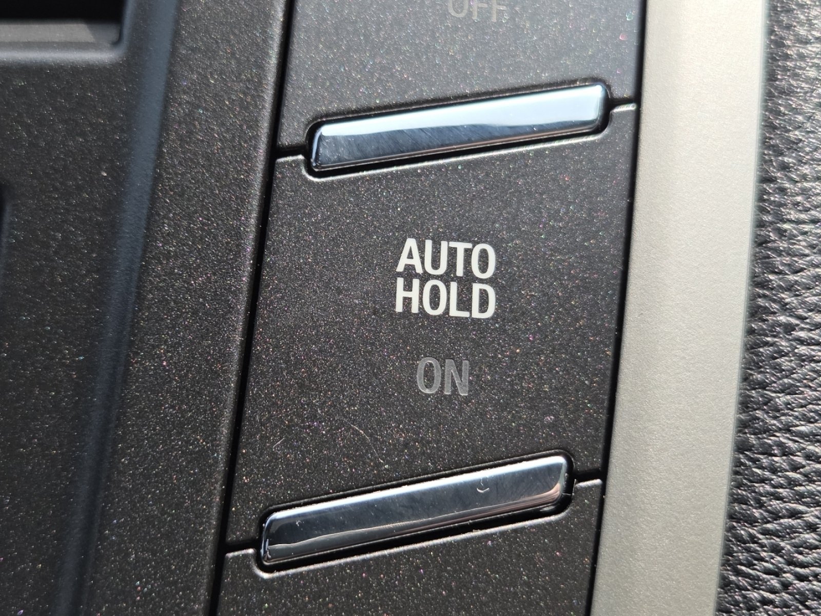 Used 2017 Lincoln MKC Reserve FWD image 12