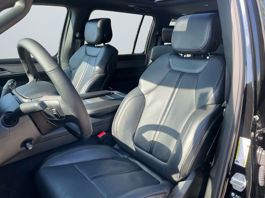 Used 2025 Jeep Wagoneer Series II w/ Premium Group I image 10