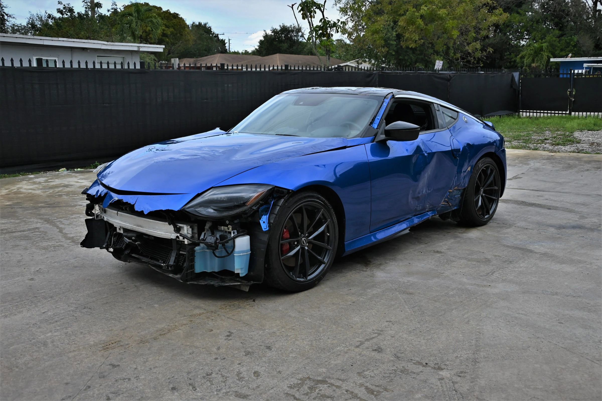 Used 2023 Nissan Z w/ Floor Mat Package (L93)