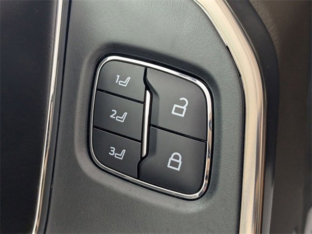 Used 2024 Ford F350 King Ranch w/ Chrome Package image 11