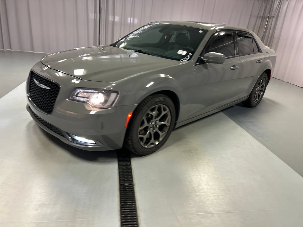 Used 2017 Chrysler 300 S AWD/4WD image 3