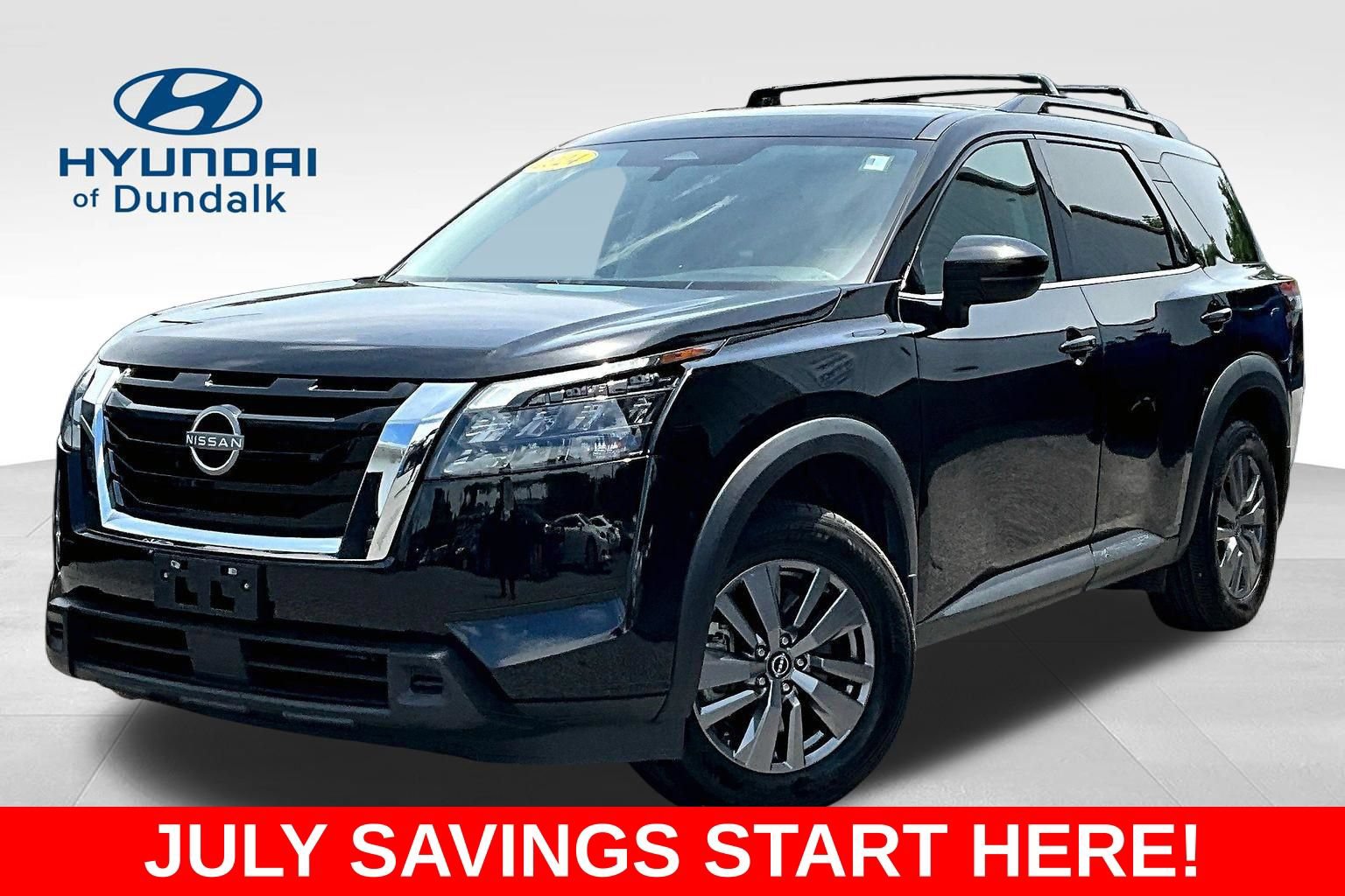 Used 2024 Nissan Pathfinder SV