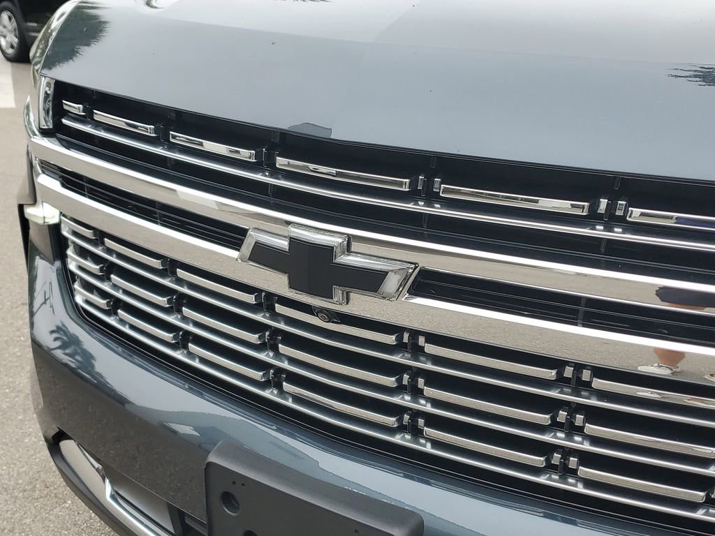 Used 2021 Chevrolet Tahoe Premier w/ Premium Package image 9