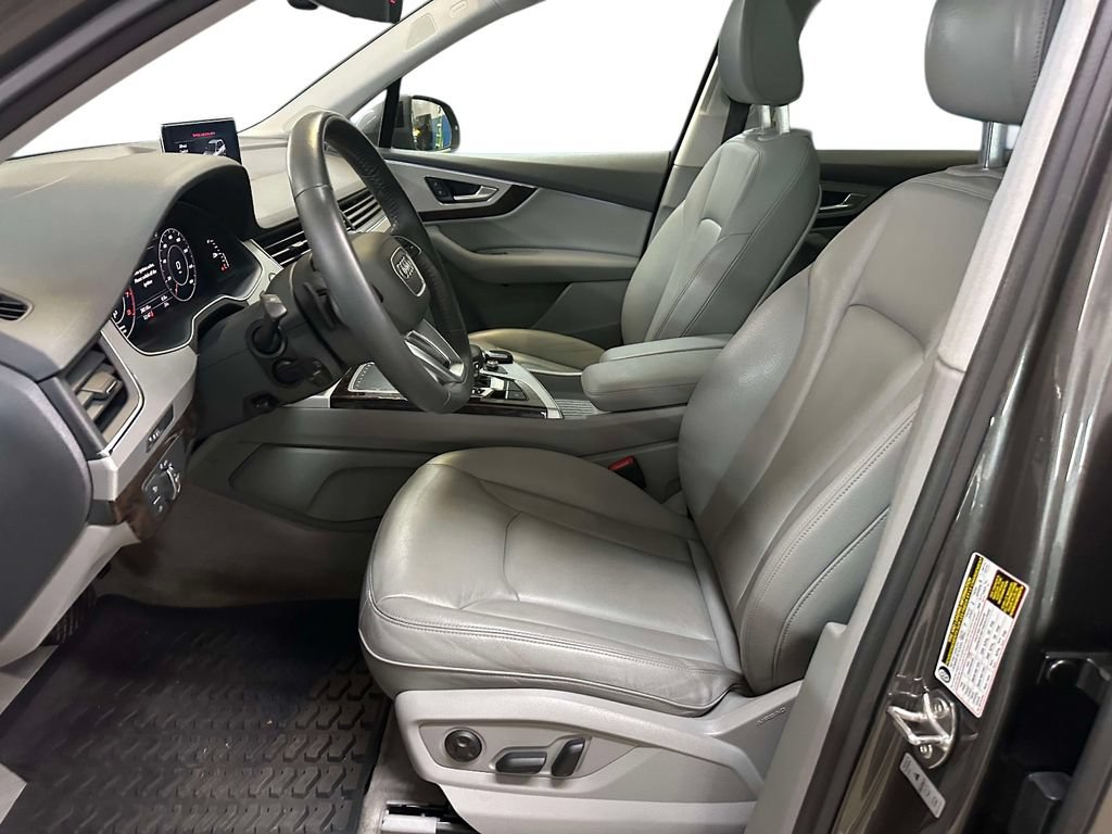 Used 2019 Audi Q7 2.0T Premium Plus w/ Premium Plus Package AWD/4WD image 6
