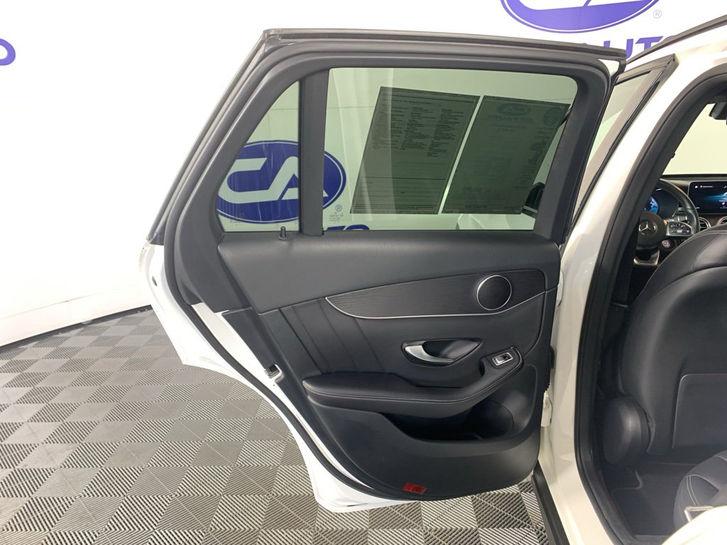 Used 2022 Mercedes-Benz GLC 300 4MATIC image 31