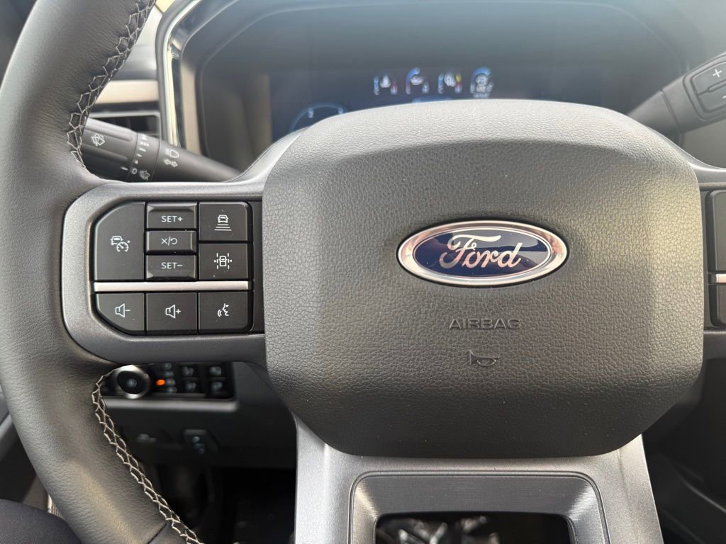 New 2026 Ford F350 Lariat w/ Lariat Premium Package image 27