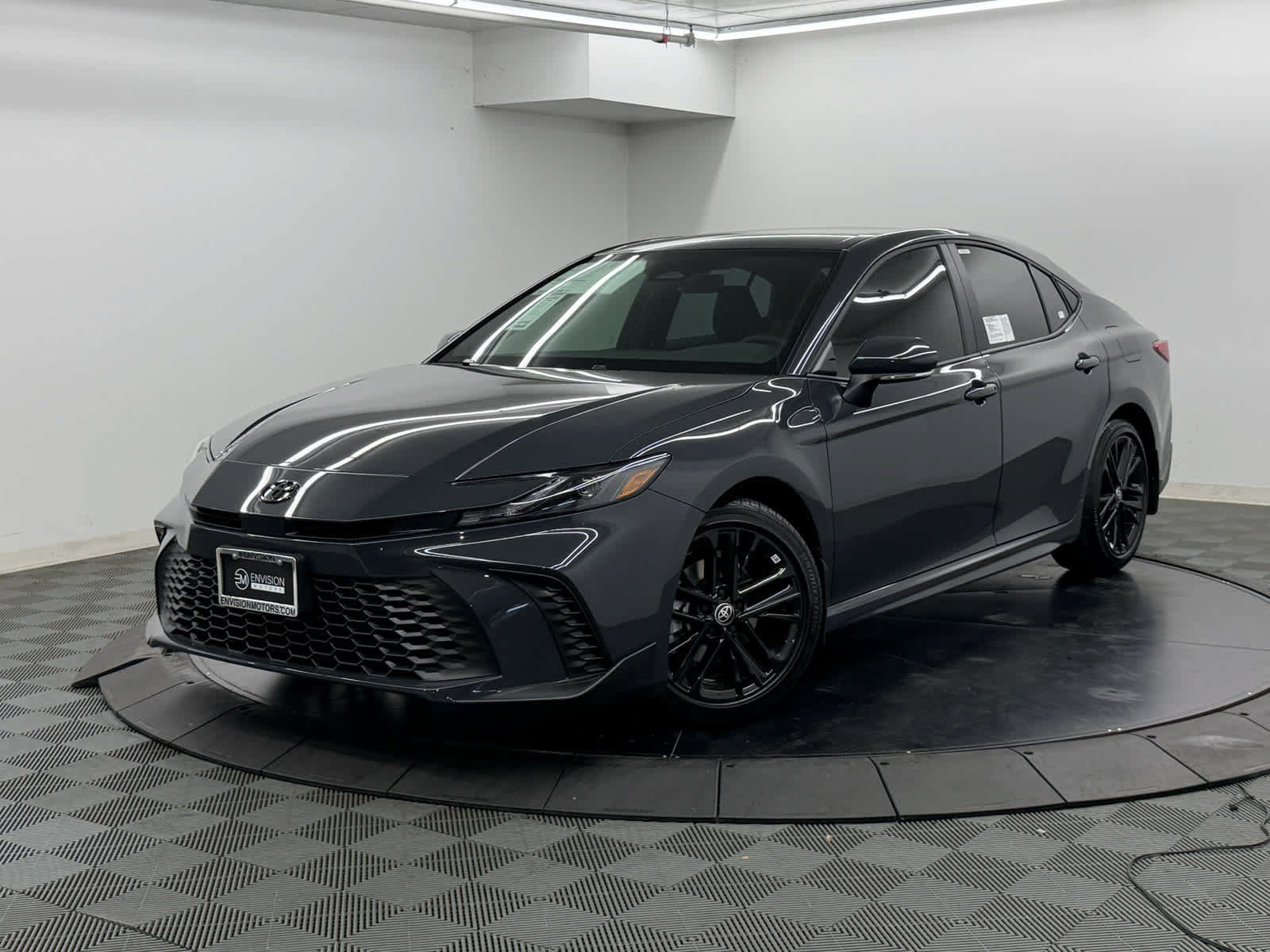 New 2026 Toyota Camry SE w/ Convenience Package FWD image 1
