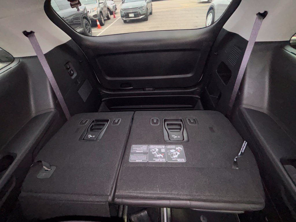 Certified 2026 Kia Carnival SX FWD image 20