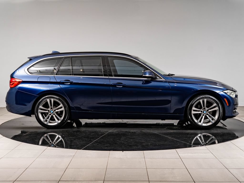 Used 2016 BMW 328i xDrive Wagon AWD/4WD image 11