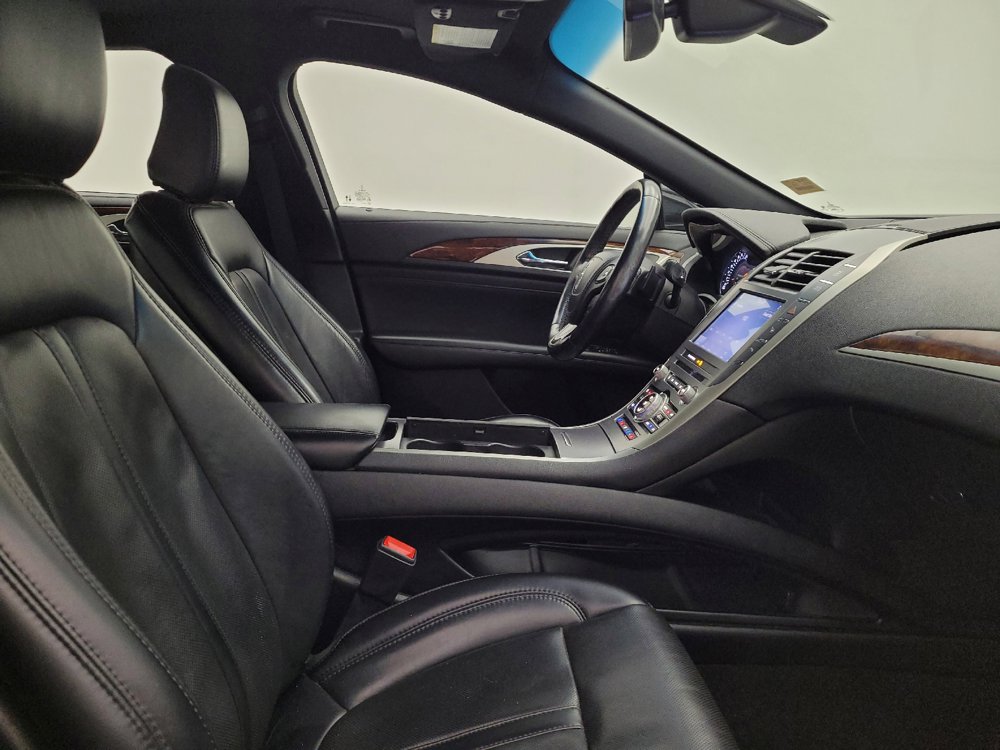 Used 2020 Lincoln MKZ Reserve w/ Elements Package FWD image 21