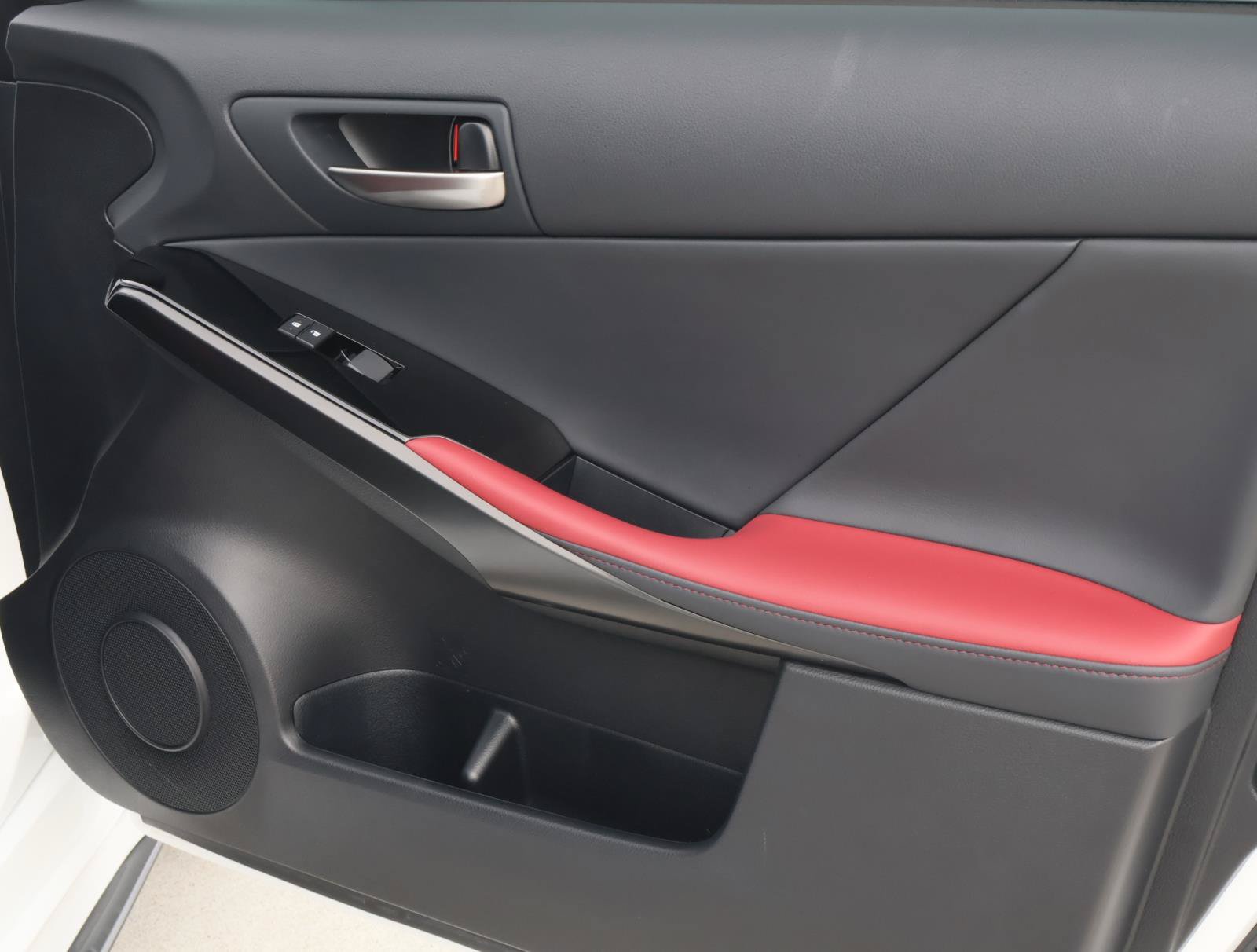Used 2025 Lexus IS 350 F Sport RWD image 16
