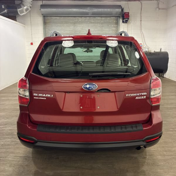 Used 2016 Subaru Forester 2.5i w/ Alloy Wheel Package AWD/4WD image 7