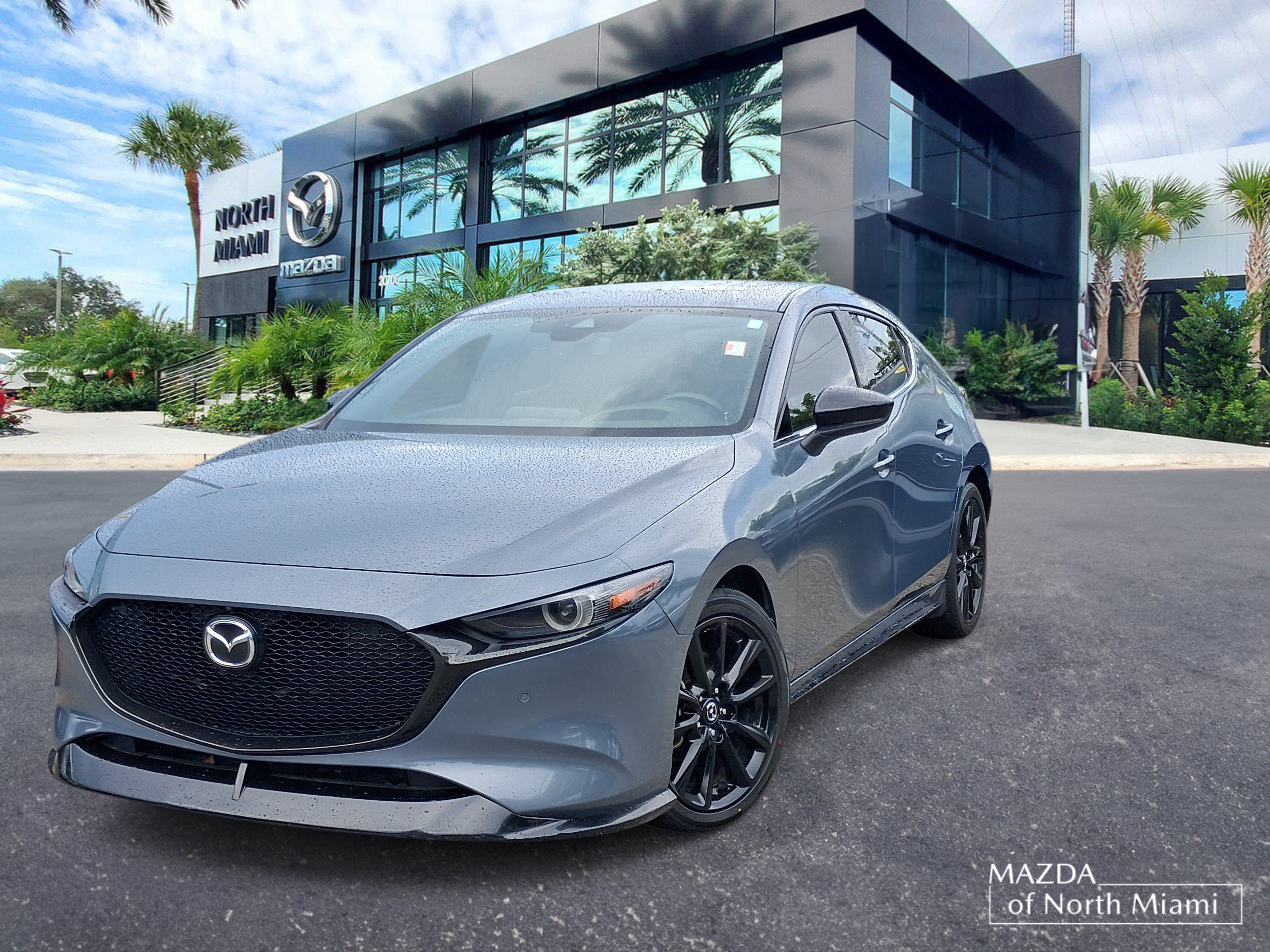 Used 2023 MAZDA MAZDA3 Hatchback w/Premium Plus Pkg AWD/4WD image 1
