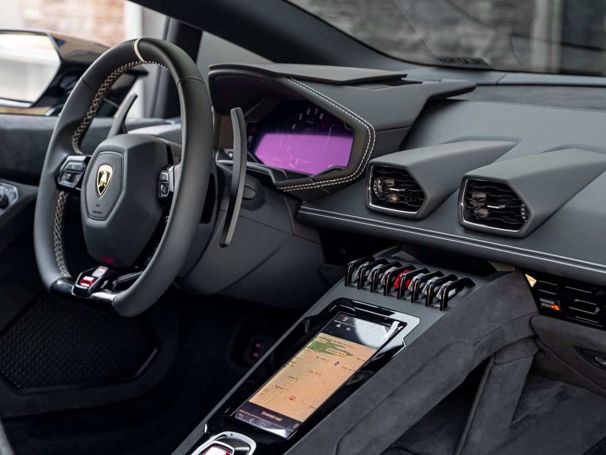 Used 2024 Lamborghini Huracan Sterrato AWD/4WD image 29