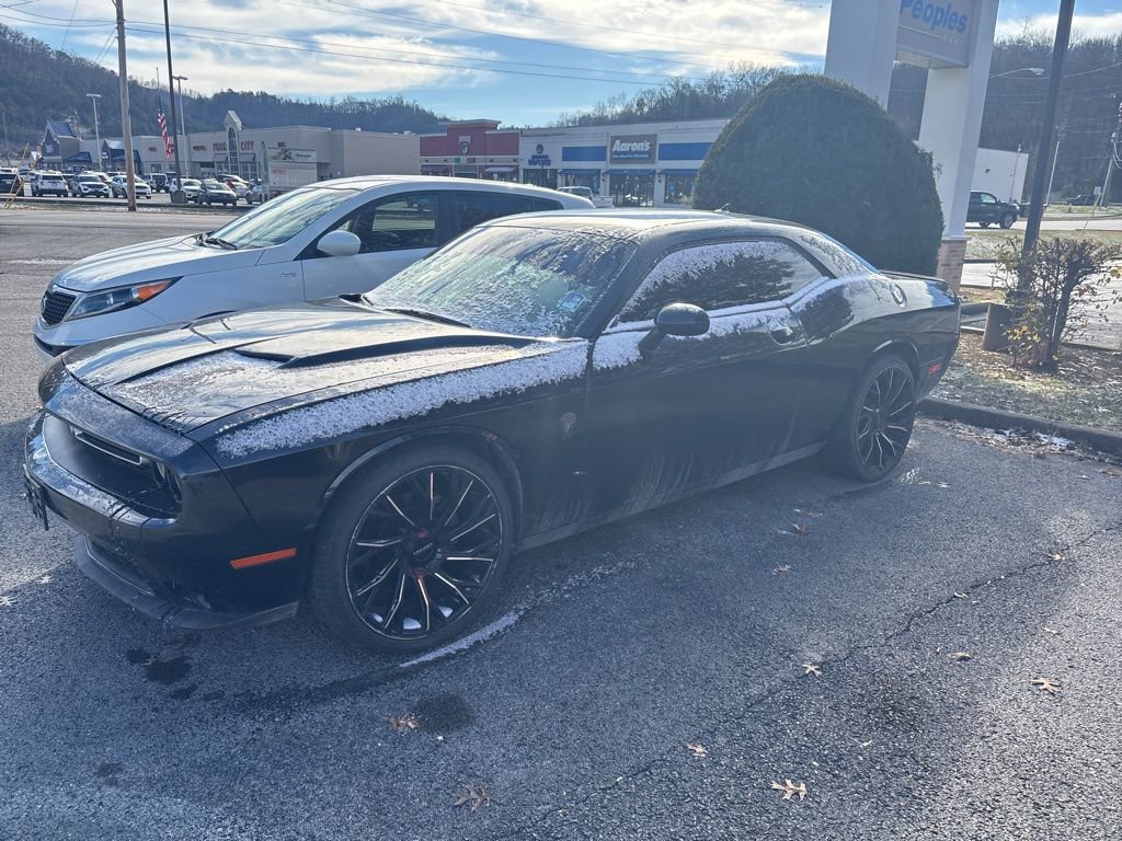 Used 2015 Dodge Challenger SXT w/ Super Sport Group (SS/T) image 8