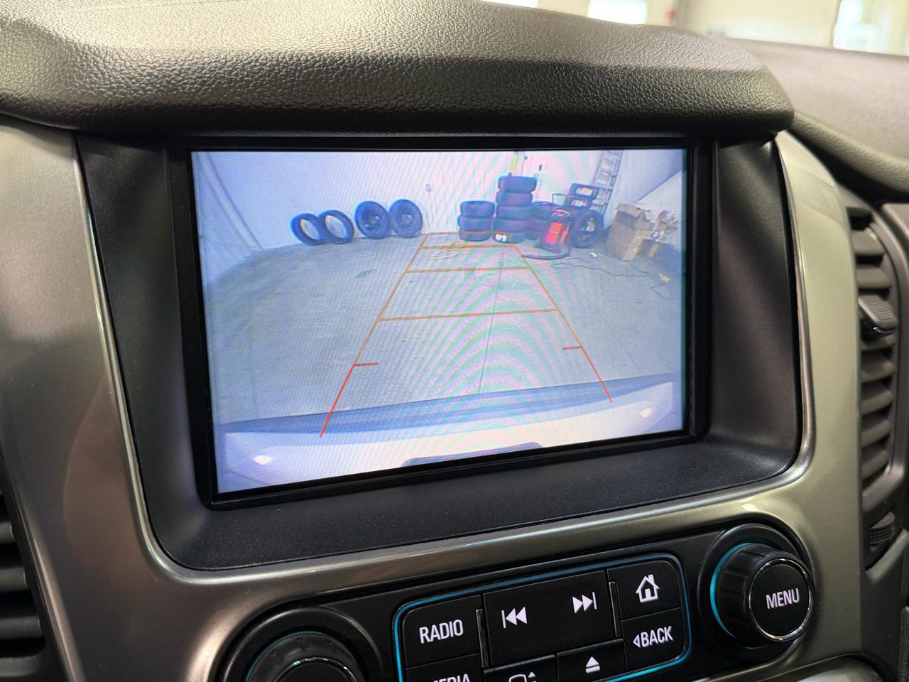 Used 2018 Chevrolet Tahoe LT AWD/4WD image 34