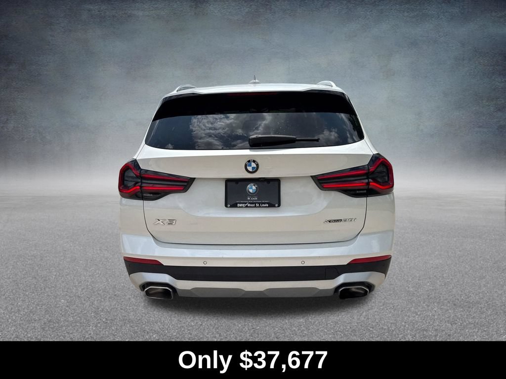 Used 2023 BMW X3 xDrive30i w/ Premium Package AWD/4WD image 4
