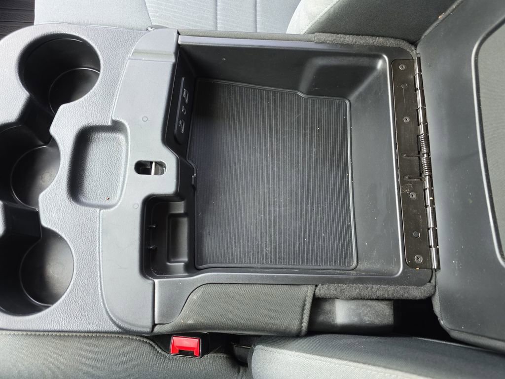 Used 2021 RAM 1500 Classic SLT image 26