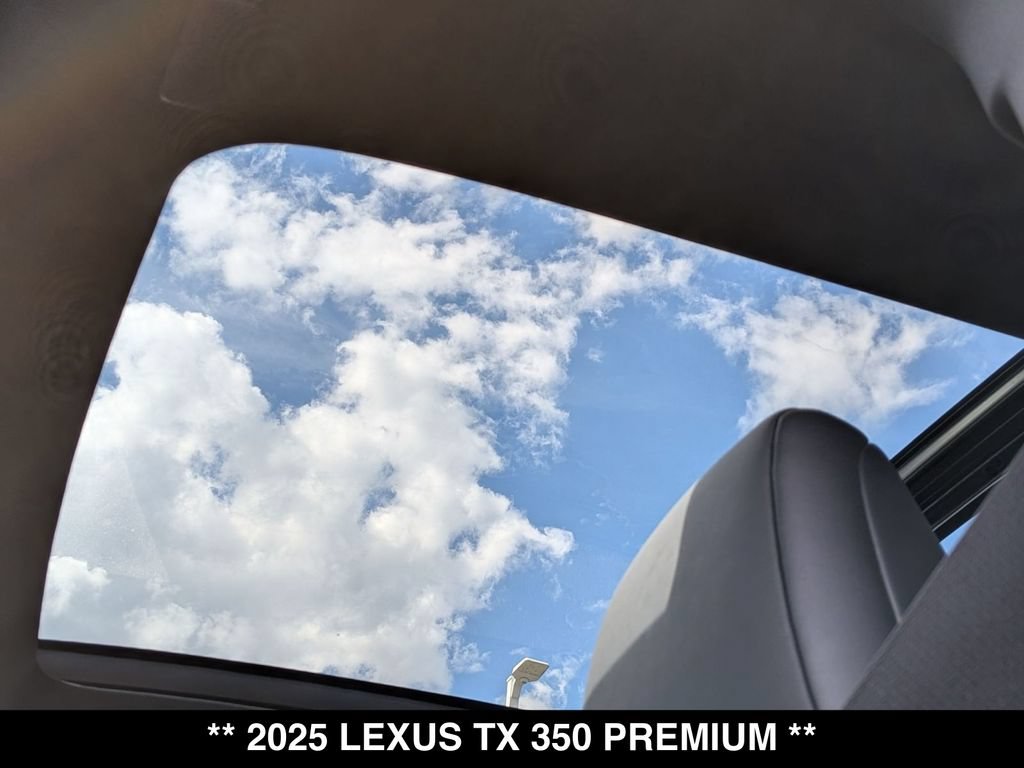 Used 2025 Lexus TX 350 AWD w/ Technology Package image 4
