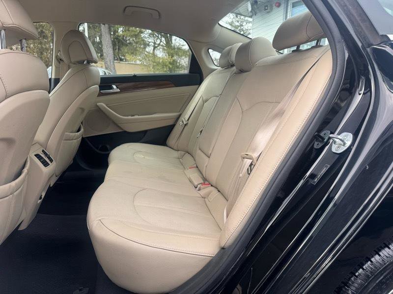 Used 2015 Hyundai Sonata Limited FWD image 9
