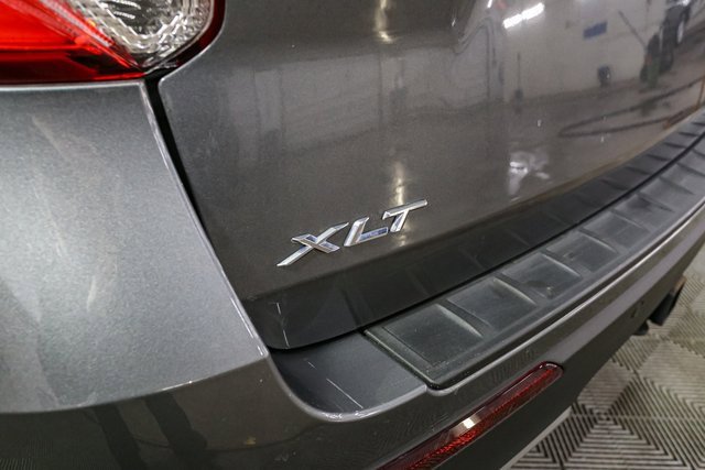 Used 2023 Ford Explorer XLT w/ Equipment Group 202A image 9