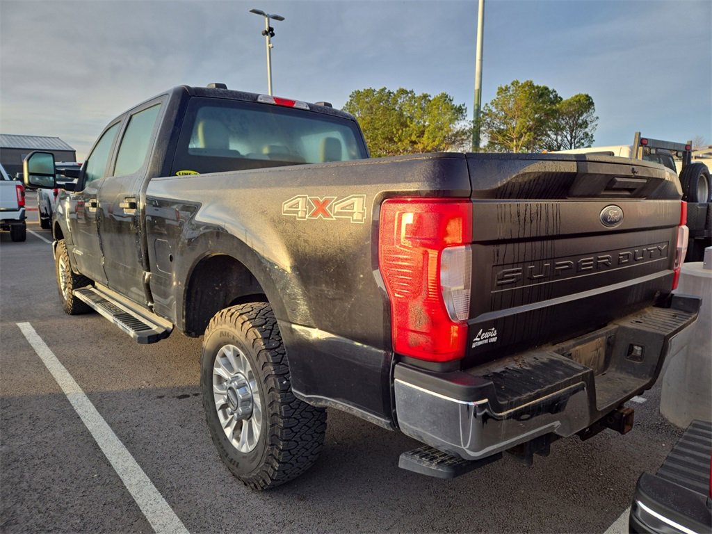 Used 2021 Ford F250 XL w/ STX Appearance Package image 2