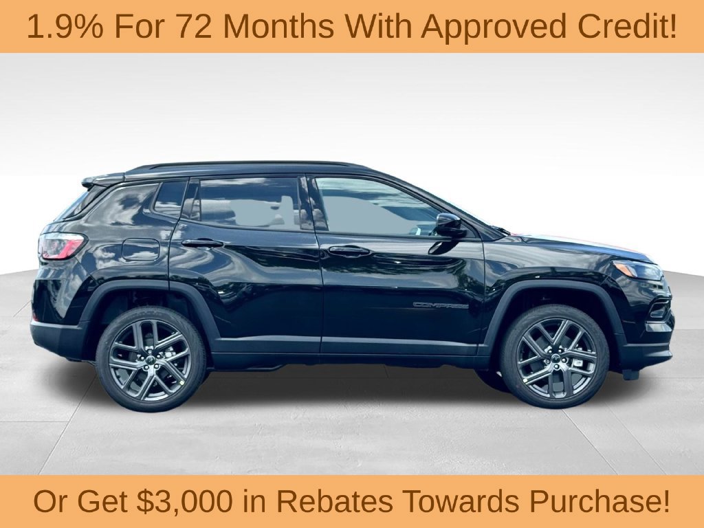 New 2026 Jeep Compass Limited w/ Sun, Sound & Navigation Group AWD/4WD image 8