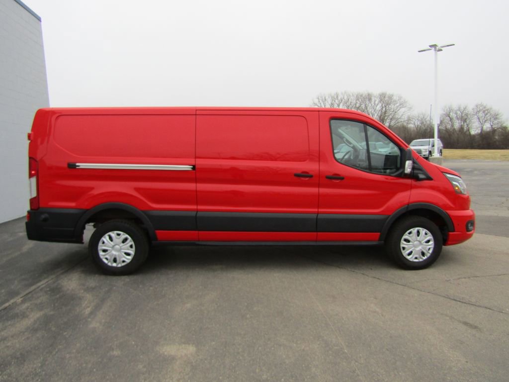 Used 2024 Ford E-Transit Low Roof RWD image 11