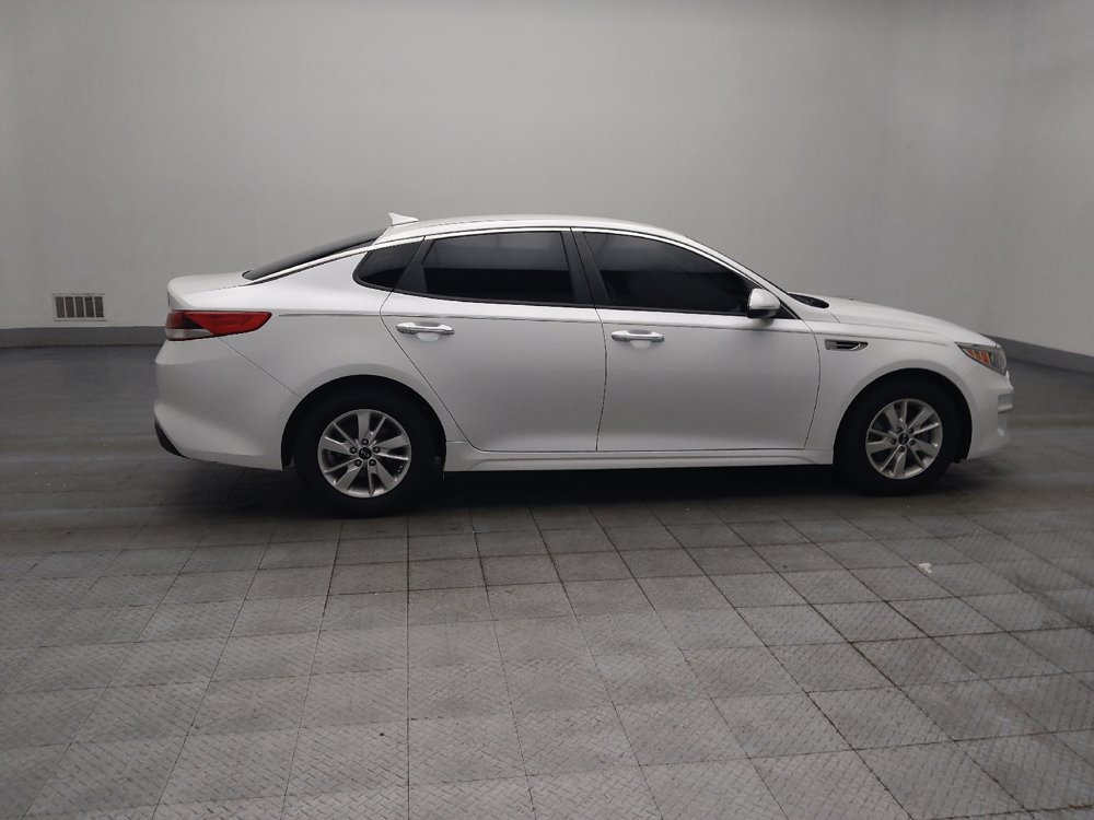 Used 2017 Kia Optima LX w/ Convenience Plus Package FWD image 10