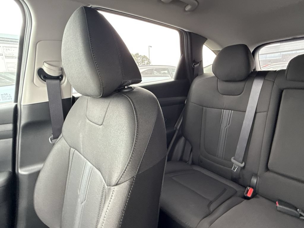 New 2026 Hyundai Tucson SEL FWD image 12