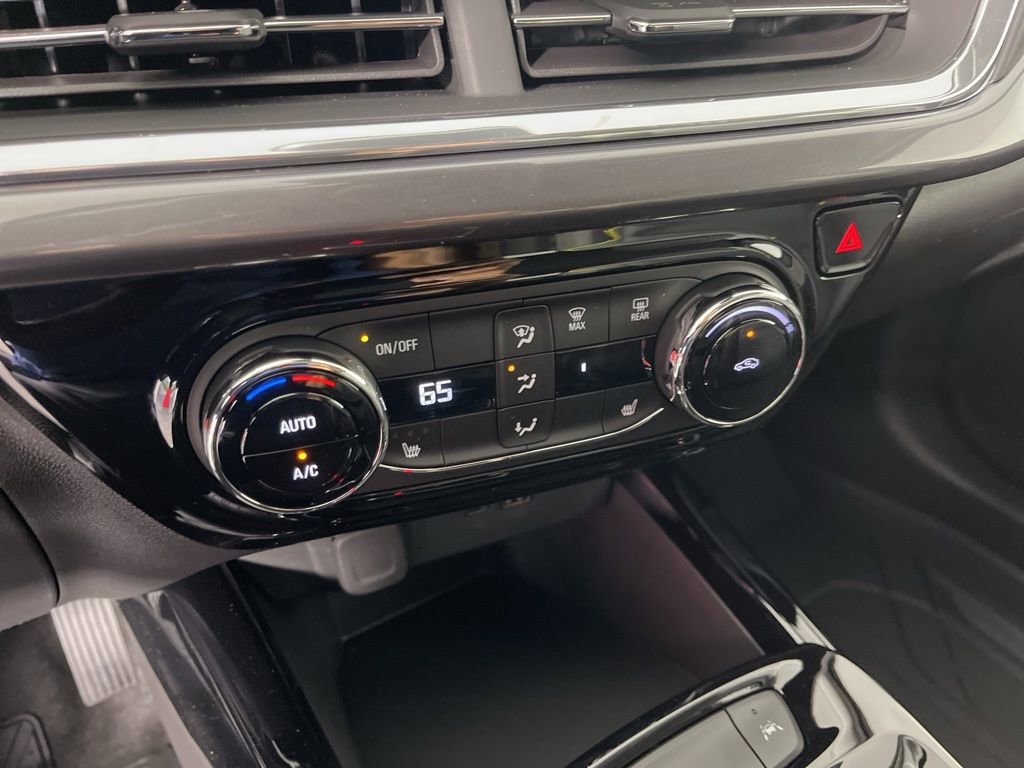 New 2026 Chevrolet Trax ACTIV w/ Driver Confidence Package FWD image 30